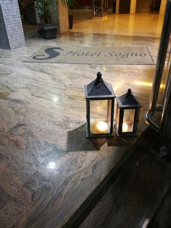 Hotel Sogno เชเซนาติโก ภายนอก รูปภาพ