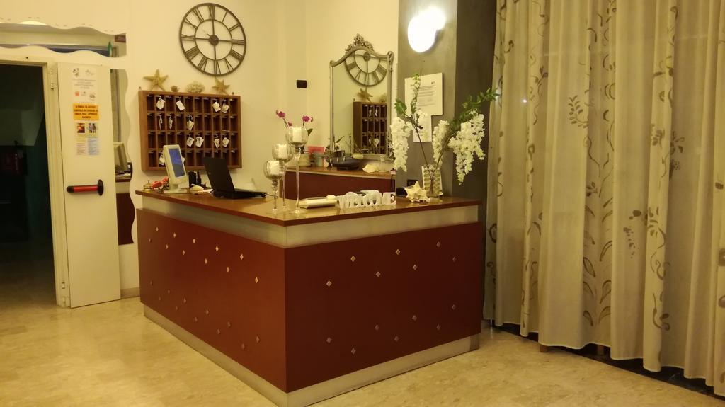 Hotel Sogno เชเซนาติโก ภายนอก รูปภาพ