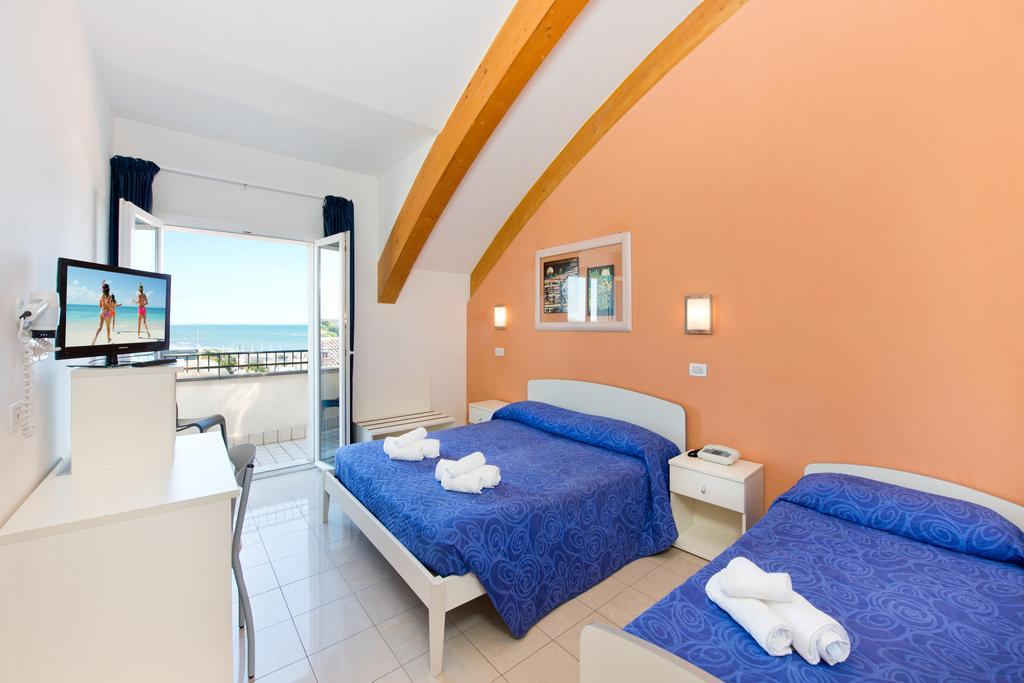 Hotel Sogno เชเซนาติโก ภายนอก รูปภาพ