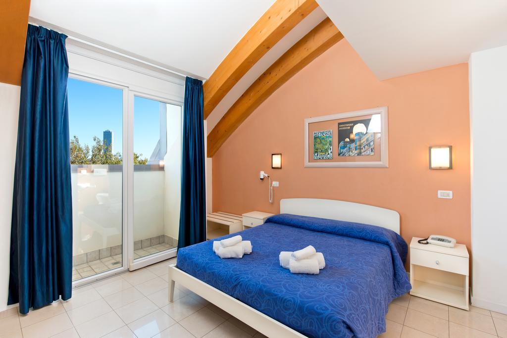 Hotel Sogno เชเซนาติโก ภายนอก รูปภาพ